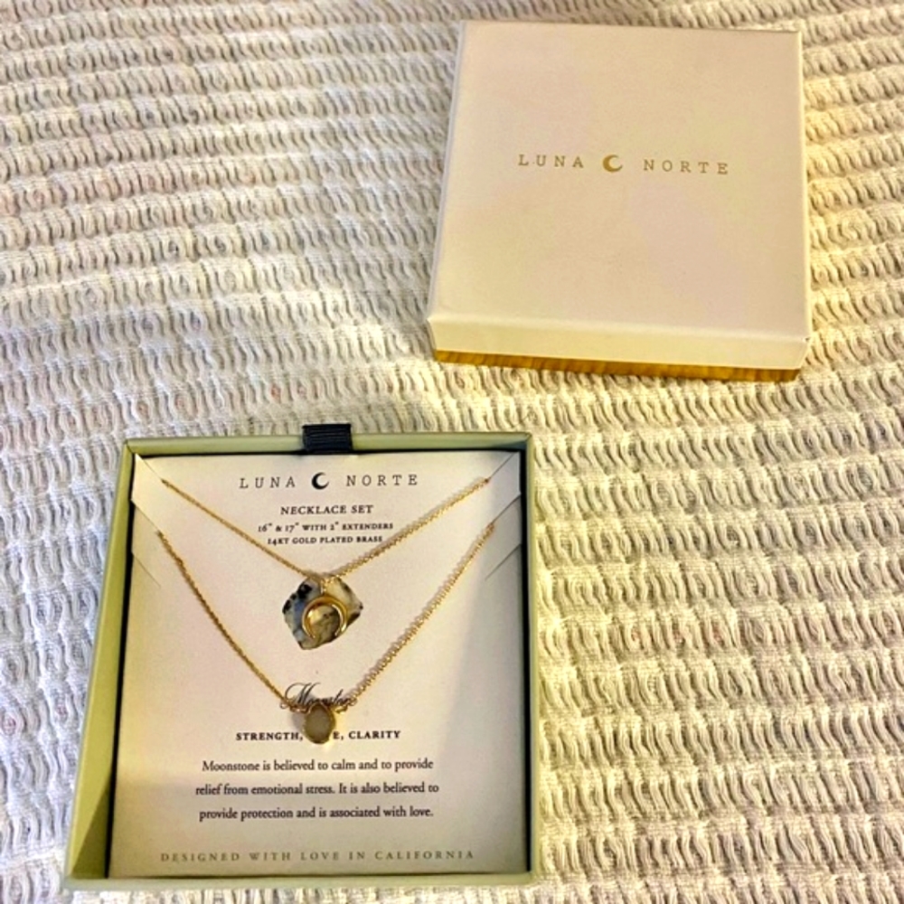 Luna Norte Necklace Set